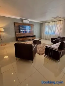 CASA AMPLA e MODERNA com Suíte - Image 3