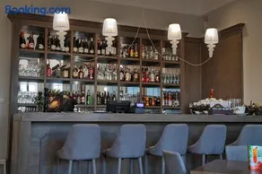 Zespół Pałacowo-Parkowy Bądzów - Image 2