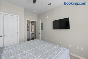 Cozy Comfort Meets Cool Austin - Image 1