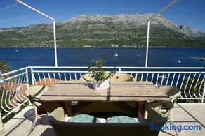 Premier View - Image 2