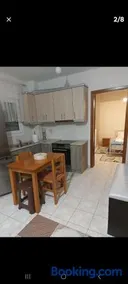 Όμορφο διαμέρισμα στο κέντρο Κοζάνης, για μια ευχάριστη διαμονή - Image 3