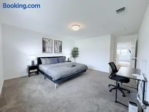 10445 Luxury 5B 3B Near Casino AC n Prking GreatNeighbors - Image 4