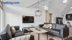 Kinderfreundliches großzügiges Ferienhaus mit Grill, Terrasse und Garten | Haustiere erlaubt - Image 4