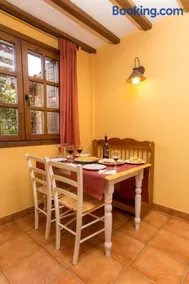 Maison de vacances avec terrasse, jardin et barbecue | Vue jardin - Image 4