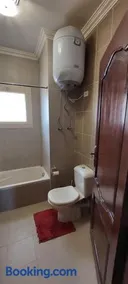 Spacious cheerful apartment - Image 2