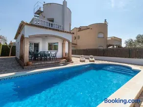 Casa con Piscina, A/A, Wifi, Barbacoa, a 200 m de la Playa - ES-89-75 - Image 1