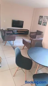 Apartamento com varanda no centro de Aperibé - Image 5