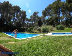 Nice house and pool by the golf course and close to the sea! - Image 1