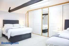 The Coach House - Image 4