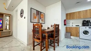 Veridian Stay 2BR Oasis - Stylish & Modern - Image 4