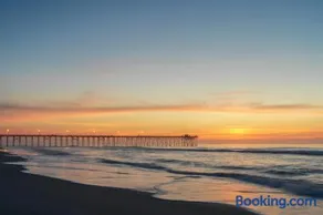 SB04 Sunset Village 16-D - Image 2