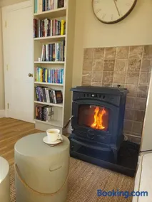 Three bedroom cosy quiet luxury in the Burren Wild Atlantic Way - Image 5