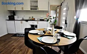 Csoda Apartman - Image 1