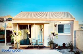 Studio Apartment in East Toowoomba - Image 2