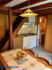 Chalet dans le parc d'un manoir du XIXème - Image 4