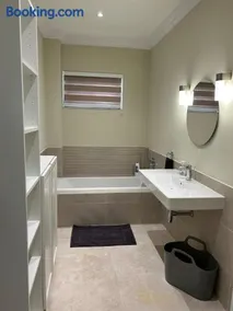 10 mins to Valletta Ta Xbiex Modern Seaside Home - Image 3
