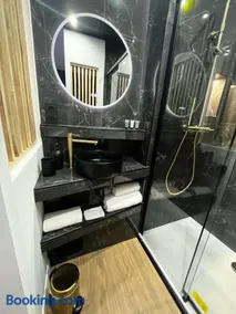 CK Suite & Spa - Jacuzzi Privatif - Reims - Image 5