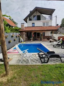 Kuća za odmor Pinka House - Image 2