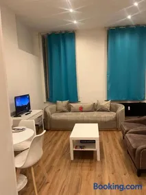 The central stay - Image 1