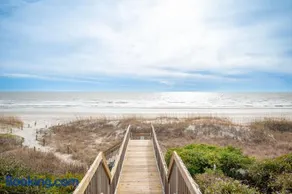 Captains Choice by Oak Island Accommodations - Image 3