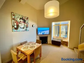 Chalet Hotham 17 - Image 1