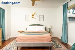 Cozy Casa with Hot Tub & Game Room - Ideal Location! - Image 3