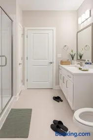 Private ensuite Room in 2 bed Apartment - Image 2