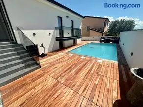 Villa Monte R+Luxury - Image 2