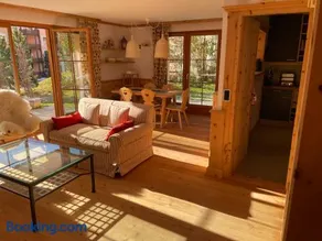2,5 Zimmer Wohnung mit Bergblick in Engadin - Image 1