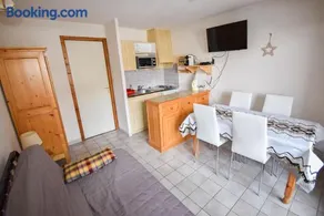 Le Pied des Pistes A13, Joli Studio tout confort 4 pers, vue vallée imprenable, DRAPS NON COMPRIS - Image 3