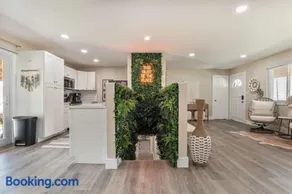 NEW: Tulum Oasis in Denver w/ Hot Tub & Games - Image 3