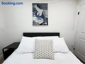 ONYX House Sofi - LAX - Image 3