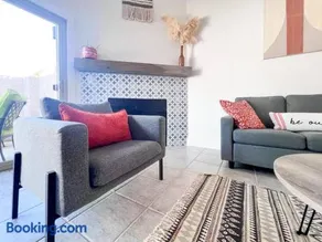 Serene Town home in Chandler with pool - Image 4