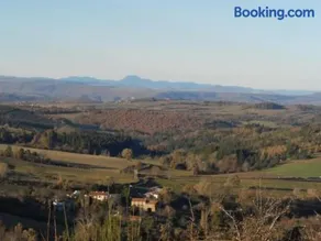 Maison de caractère avec jardin, idéale famille, près de Brioude, prox. baignade et ski - Image 3
