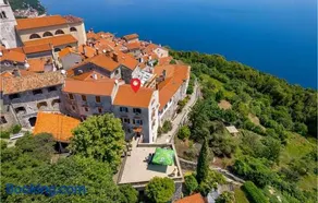 Beautiful Apartment In Moscenice - Image 2