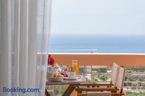 Comfortable house with amazing view - Image 1