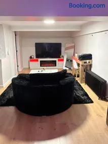 Private Basement Apartment with Separate Entrance - Image 2