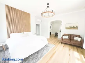 Jennifer's Spa-Like Apt King Bed Historic Broadway - Image 1