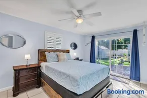 The Blue Bungalow - Image 3