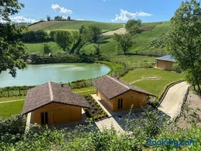 Casale con griglia e giardino | Vista panoramica - Image 1