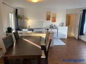 Easy travel: central apartment in Krefeld - Image 4
