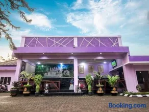 Hotel Signature Mandala Kencana - Image 1
