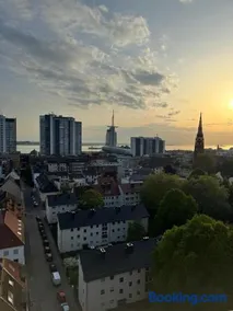 Deichherz - Skyline & Wohlfühlatmosphäre inklusive Parkausnahmegenehmigungsschein - Image 1