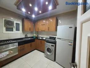 City Square - Brand New Luxury Apartment With Stunning Sea View - Image 3