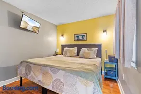 Oceanfront at Carolina Reef w Pools 2 Bds - Image 4