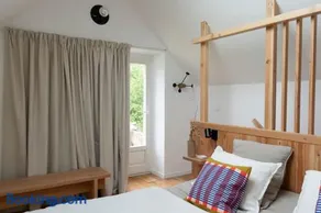 Maisonnette indépendante en lisière de forêt - Image 2