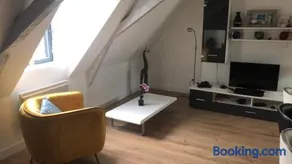 Logement avec deux appartements sur deux étages - Image 2