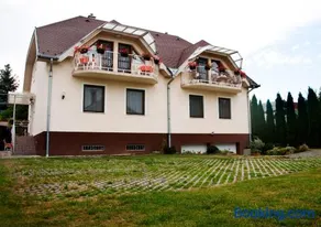 Varga Apartmanház - Image 3
