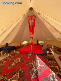 vue et accès piscine chambre d hôte ,"tipi" et" cabane" ferme Bressane - Image 2