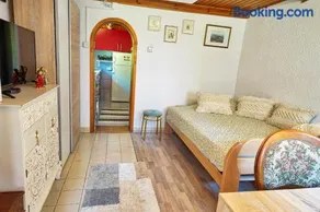 Emerald Bell Cottage - Smaragdni Zvonček - Image 2